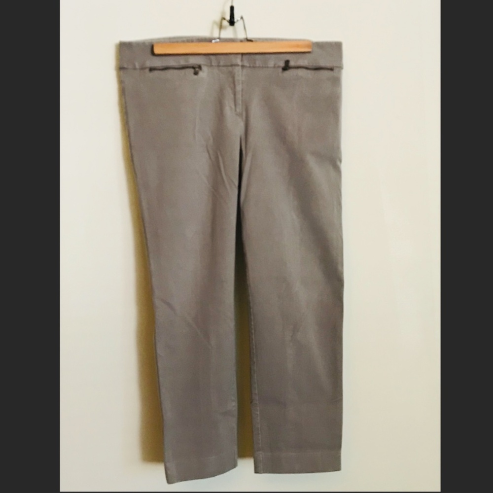 (N/A) Loft grey dress Marisa cropped  pants